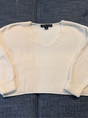French Connection Cream V-Neck Ribbed Knit Pullover